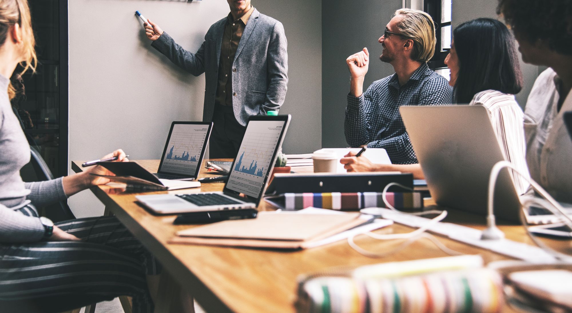 Generando nuevas estrategias de mercado mediante coaching